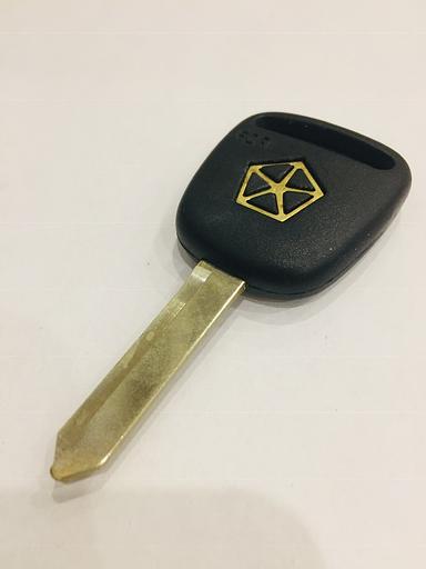 Заготовка автомобильного ключа без чипа С-069 фото 1