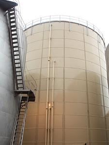 Вертикальные резервуары сборные стальные фото 1