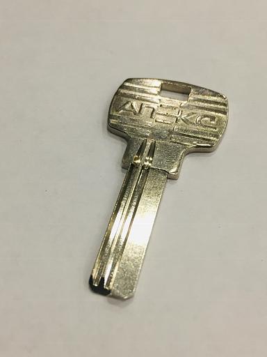 Заготовка ключа APECS рифленный фото 1