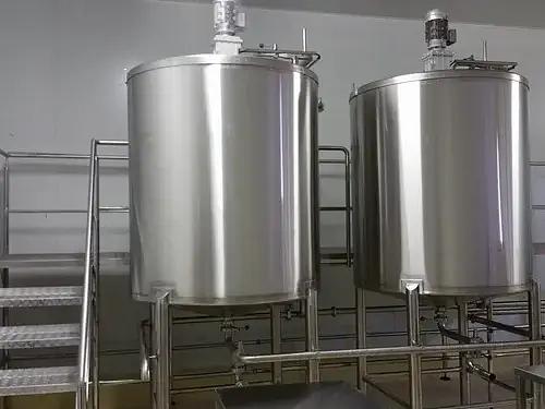 Нержавеющие ёмкости фото 2