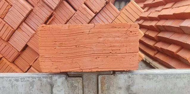 Кирпич строительный полнотелый М200 фото 3