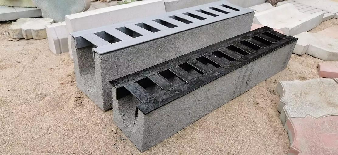 Вибропрессованный лоток, большой 180х180х800 мм, серый ОПТ фото 1