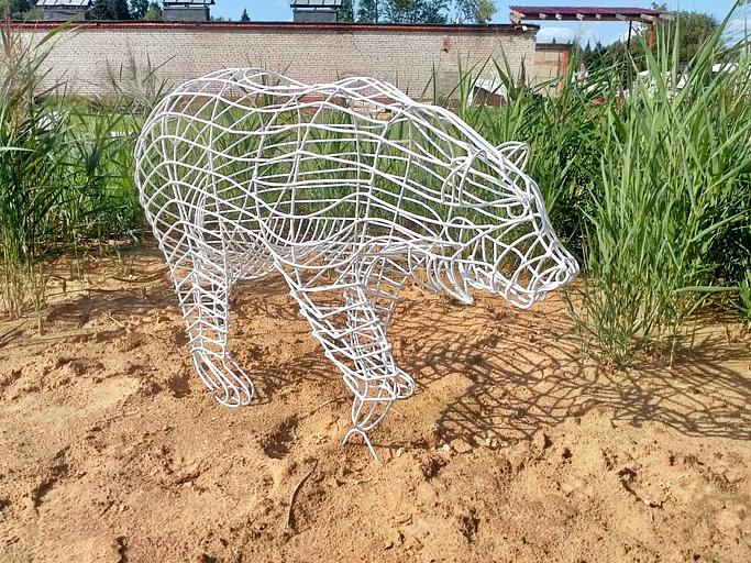 Скульптура из проволоки «Медведь» фото 4