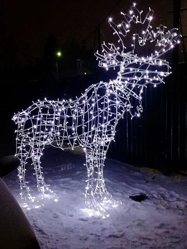 Светодиодный лось из проволоки фото 1