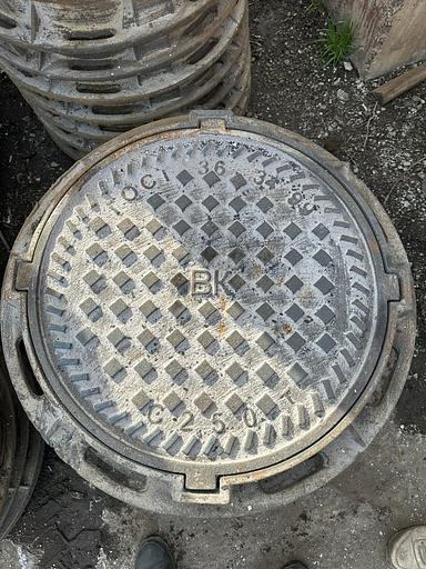 Люк Bi-partner чугунный круглый тип Т ОПТ фото 1