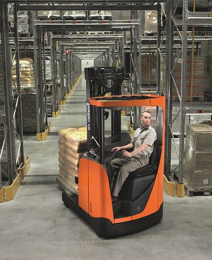 Ричтрак Toyota 8FBRE14S с управлением сидя фото 1