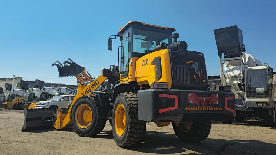 Фронтальный погрузчик YIGONG ZL30 фото 5