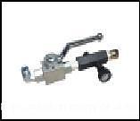 Кран с клапаном на гидроцилиндр пресс подборщика YK0850/0870 фото 1