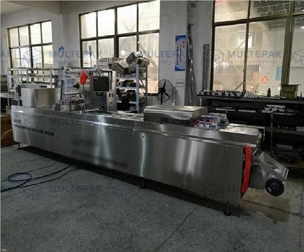 Автоматическая термоформовочная вакуумная машина DZR-520 фото 1