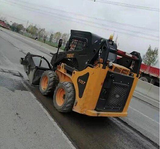 Минипогрузчик с бортовым поворотом BAWOO VJ57 фото 1