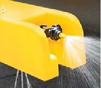 Распределитель жидких реагентов с объемом бака 1150 литров в кузов автомобиля фото 3