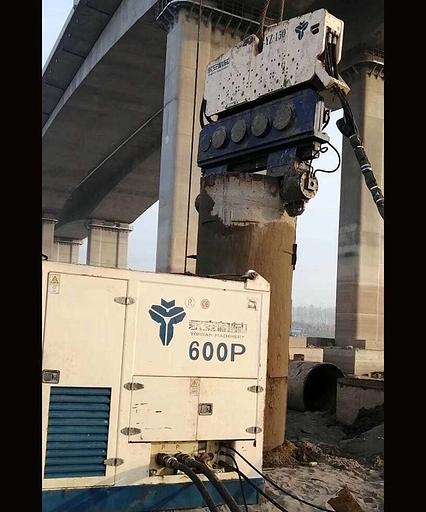 Гидравлический вибропогружатель YZ-150 фото 2