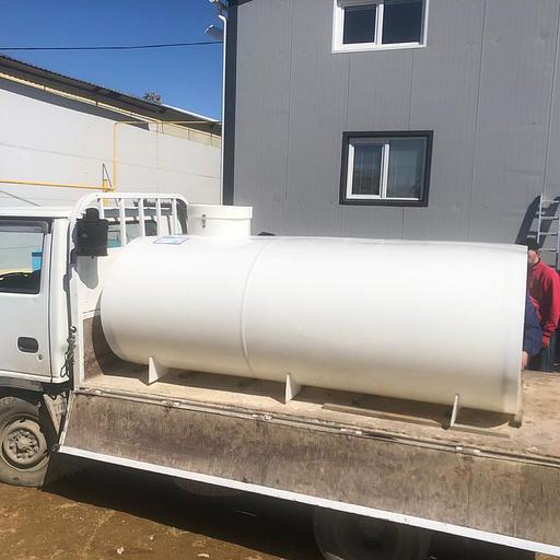 Ёмкость «водолазка» фото 5