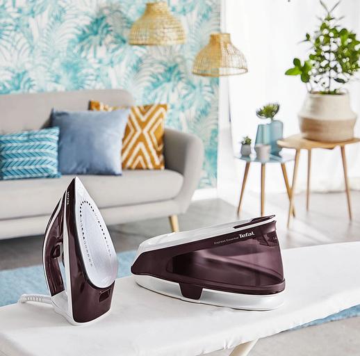 Парогенератор Tefal Express Essential SV6120E0 2200Вт бордовый фото 8