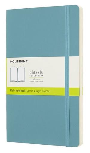 Блокнот Moleskine CLASSIC SOFT QP618B35 Large 130х210мм 192стр. нелинованный мягкая обложка голубой фото 1