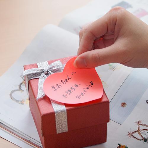 Блок самоклеящийся бумажный Stick`n 21545 70x70мм 50лист. 70г/м2 неон розовый вырубной клей по периметру "сердце" европодвес фото 5