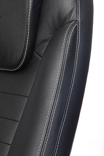 Кресло руководителя Бюрократ T-9923WALNUT черный кожа крестовина металл/дерево фото 8