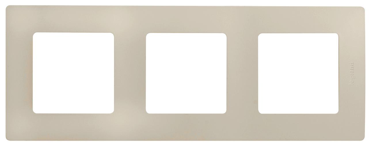 ETIKA Рамка 3 поста, сл. кость Legrand 672513 фото 1