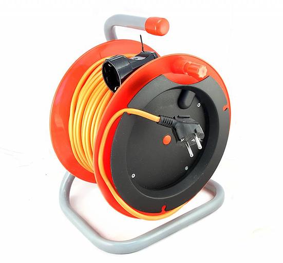 Удлинитель силовой LUX К1-Е-25 (22125) 3x0.75кв.мм 1розет. 25м ПВС 10A катушка фото 1