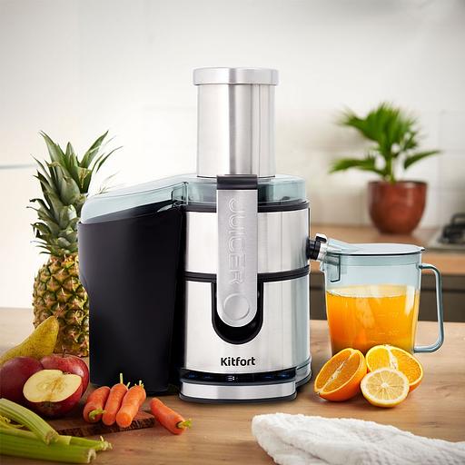 Соковыжималка центробежная Kitfort KT-1120 800Вт стальной/черный фото 7