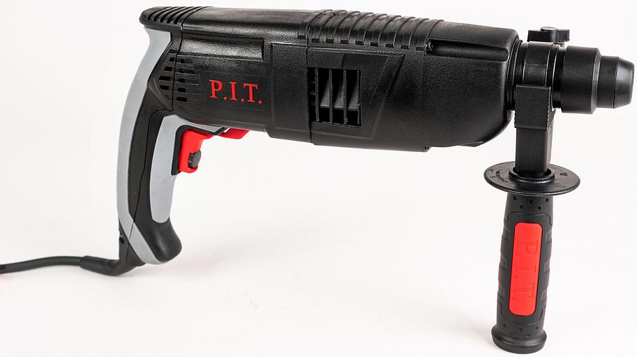 Перфоратор P.I.T. Мастер патрон:SDS-plus уд.:2.4Дж 850Вт (кейс в комплекте) фото 7