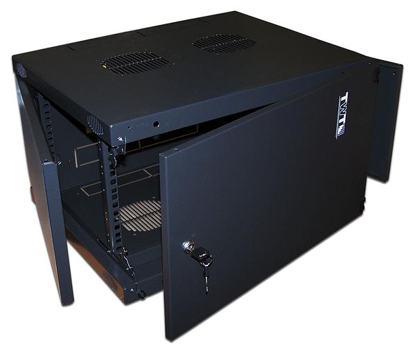 Шкаф коммутационный Lanmaster Next (TWT-CBWNM-18U-6X6-BK) 18U 550x600мм пер.дв.металл 60кг черный фото 1