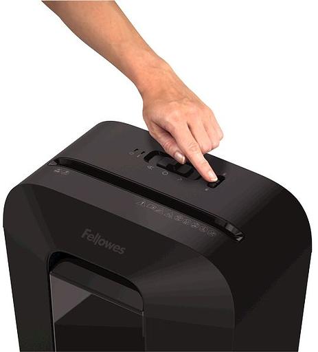 Шредер Fellowes PowerShred LX70 черный (секр.P-4)/перекрестный/11лист./18лтр./скрепки/скобы/пл.карты фото 4