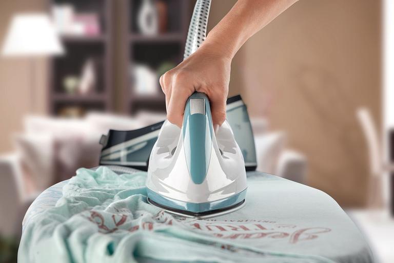 Утюг Gorenje SGH2200LBC белый/голубой фото 3