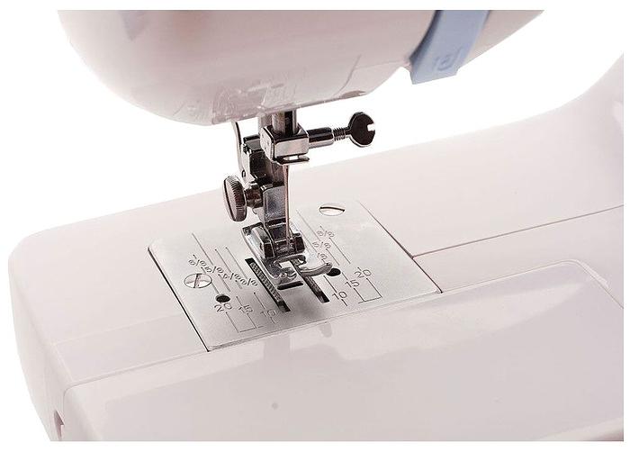 Швейная машина Comfort 300 белый фото 5
