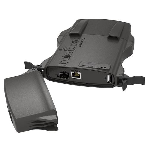 Точка доступа MikroTik NetMetal 5SHP (720MHz CPU, 128MB RAM, 1xGigabit LAN, 1xSFP cage, 1xUSB, built-in 5Ghz 802.11ac 2x2 dual chain Super High Power wireless with two RP-SMA connectors, RouterOS L4, outdoor enclos (RB921UAGS-5SHPacD-NM) фото 4