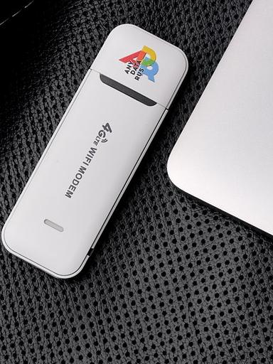 Модем 3G/4G Anydata W150 USB Wi-Fi Firewall +Router внешний белый фото 9