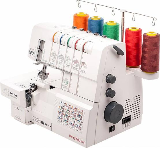 Коверлок Merrylock 075 белый фото 1