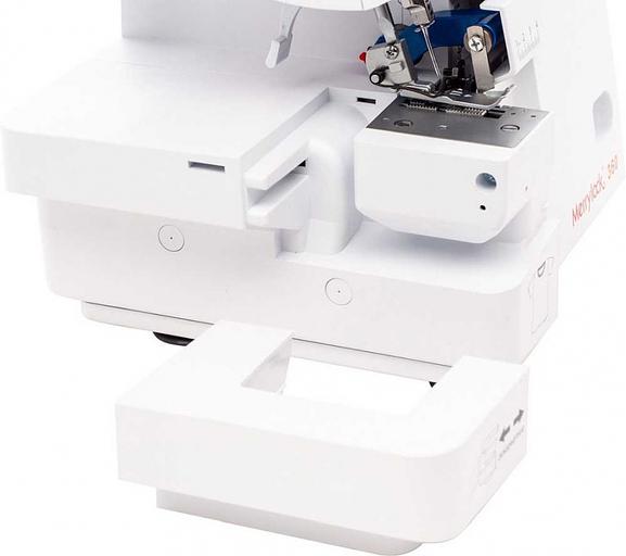 Оверлок Merrylock 360 белый фото 6