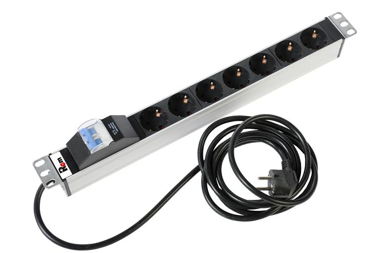 Блок розеток Rem-16 с авт. 16А, 7 Shuko, алюм., 19", шнур 3 м. (R-16-7S-A-440-3) фото 1
