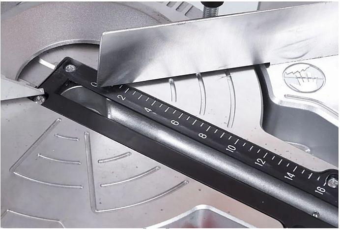 Торцовочная пила Вихрь ПТ-255А 2000Вт 5000об/мин d=255мм фото 2