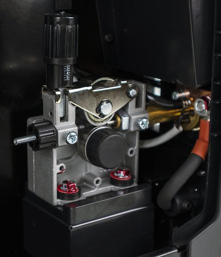 Сварочный аппарат Ресанта САИПА-200ПРОФ инвертор MMA DC/TIG DC 8.1кВт фото 10