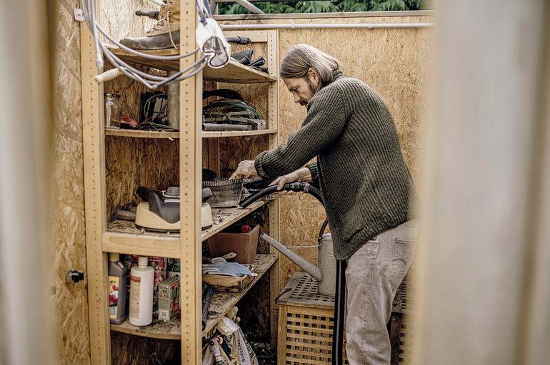 Строительный пылесос Karcher WD 3 S V-17/4/20 1000Вт (уборка: сухая/сбор воды) желтый фото 5