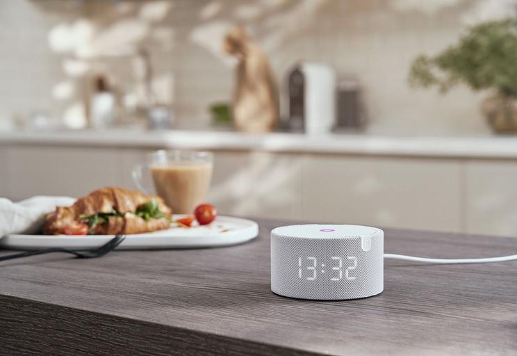 Умная колонка Yandex Станция Новая Станция Мини с часами Алиса серый 10W 1.0 BT 10м (YNDX-00020G) фото 3