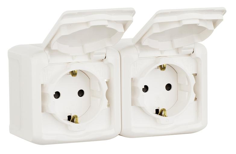 Блок силовая (2 розетки) Legrand Quteo (782323) откр. зазем. крыш. IP44 белый фото 1