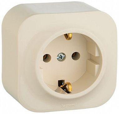 Розетка силовая Legrand Quteo (782250) откр. зазем. штор. IP20 слоновая кость фото 1