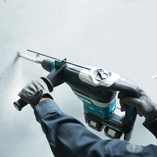 Аренда аккумуляторного перфоратора Makita DHR400 ZK фото 2