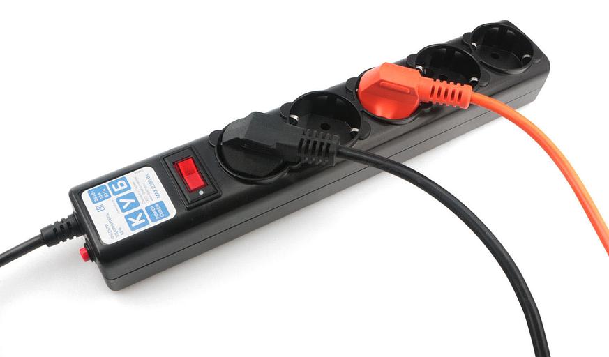 Сетевой удлинитель Powercube SPG5-10M 10м (5 розеток) черный (коробка) фото 4