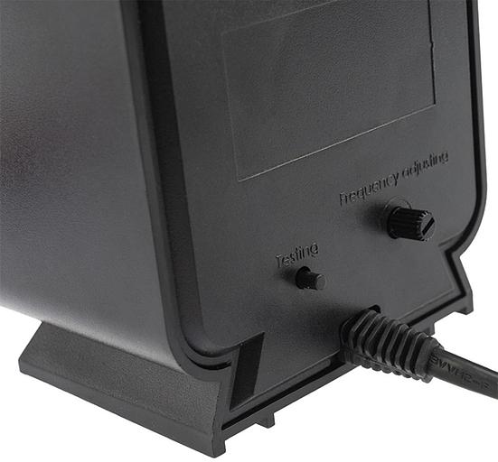 Отпугиватель Rexant 71-0009 ультразвуковой стационарный 7Вт 30-70 кГц р.д.:60м черный/серебристый фото 5