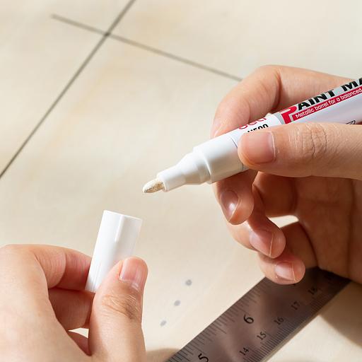 Маркер краска Deli EU500-WH 2мм пулевидный пиш. наконечник белый фото 2