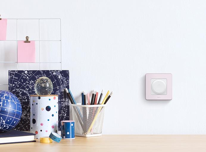 Legrand 673790 Светорегулятор поворотный без нейтрали 300Вт - INSPIRIA - белый фото 4