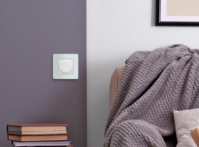 Legrand 673790 Светорегулятор поворотный без нейтрали 300Вт - INSPIRIA - белый фото 5