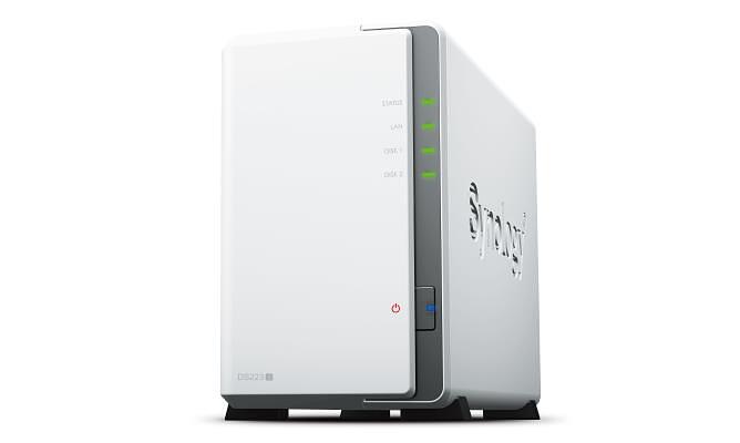 Synology DS223j Сетевое хранилище 2x2.5"/3.5" SATA, Realtek RTD1296-1.7GHz, 1 GB DDR4, 1x1 Гбит/с, 2xUSB фото 1