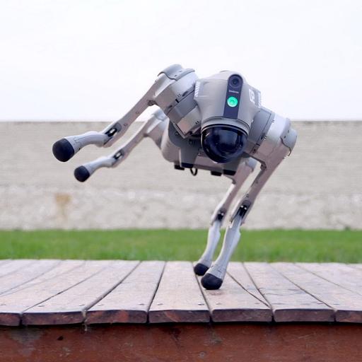 Бионический четырехопорный робот бренда Unitree модели Go2 версии AIR фото 7