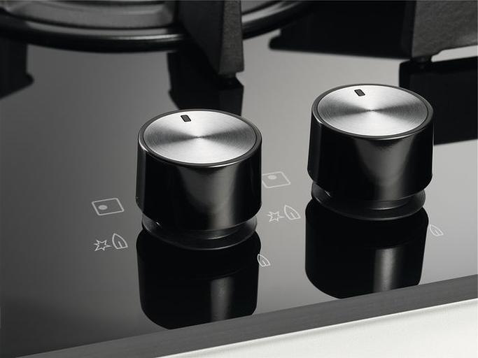 Газовая варочная поверхность Electrolux EGC3322NVK черный фото 3