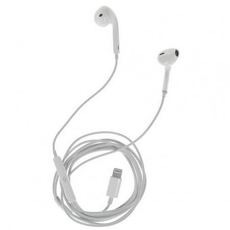 Гарнитура вкладыши Apple EarPods A1748 1.1м белый проводные в ушной раковине (MMTN2ZM/A) фото 2